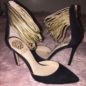 Black Vince camuto heel